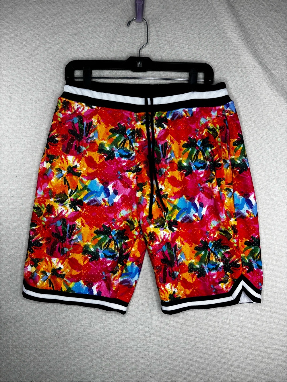CSG Men's Watercolor Floral Legend Shorts Medium